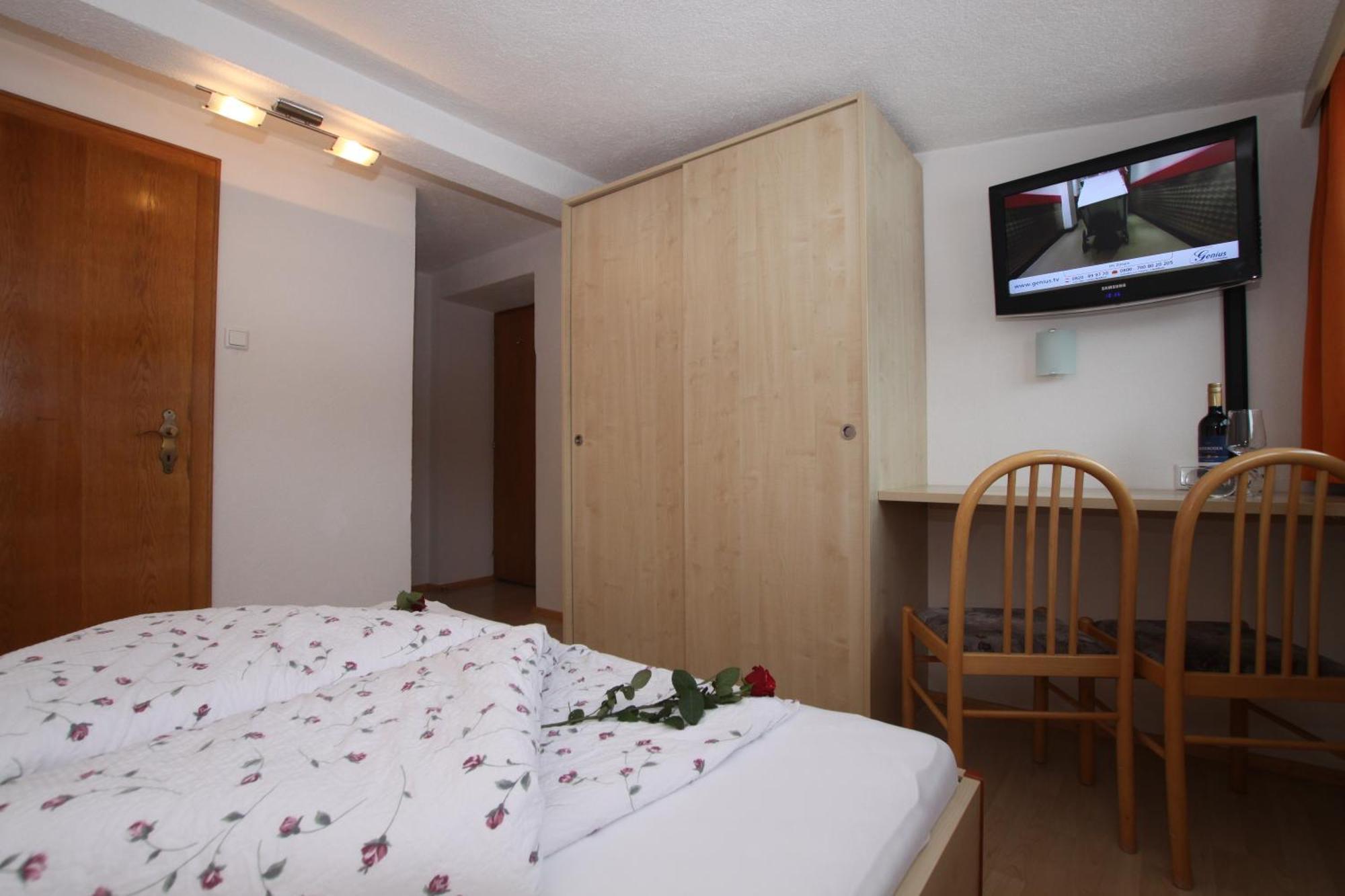 Gaesteheim Anni Winkler Hintertux Ngoại thất bức ảnh
