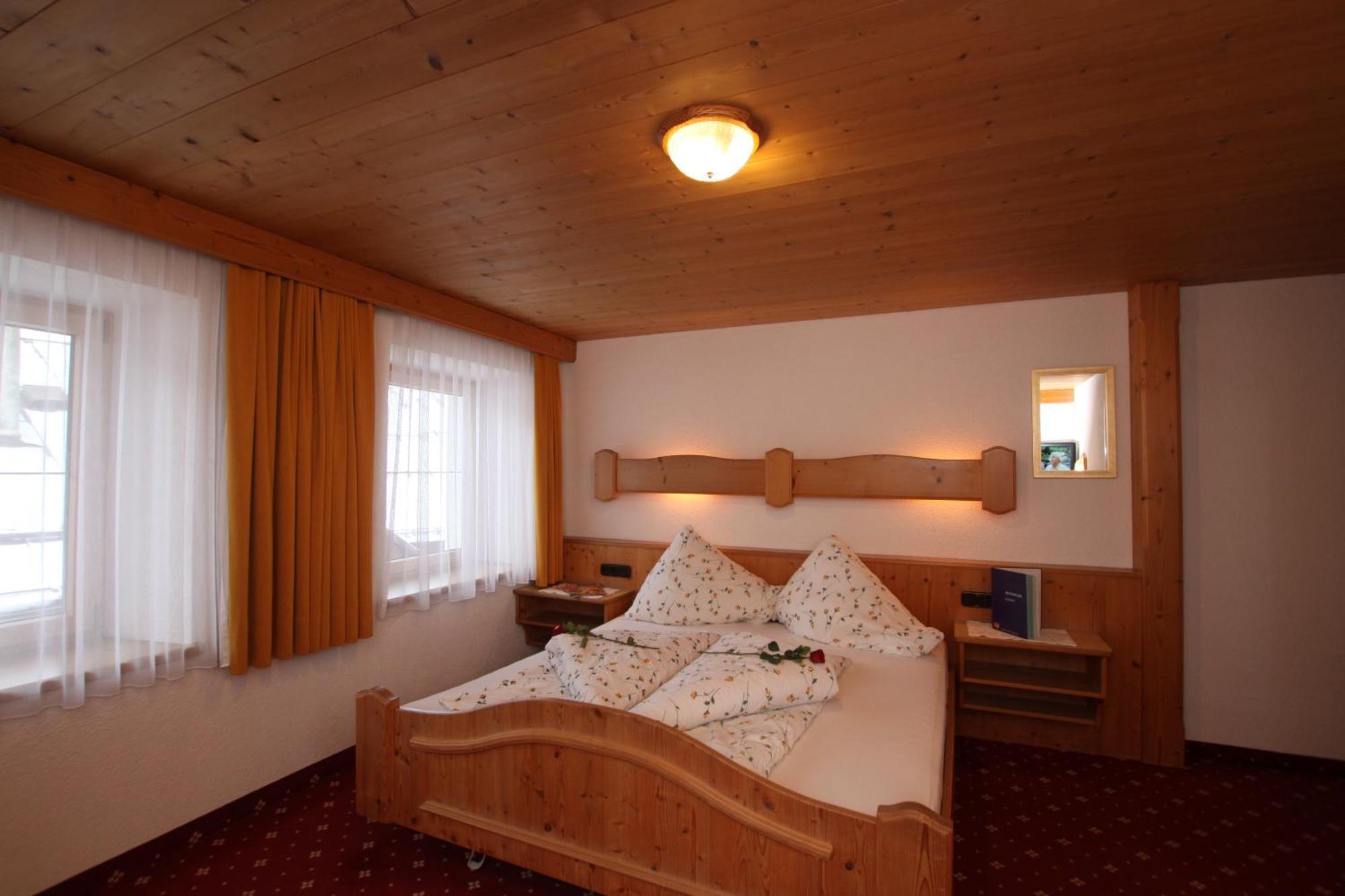 Gaesteheim Anni Winkler Hintertux Ngoại thất bức ảnh