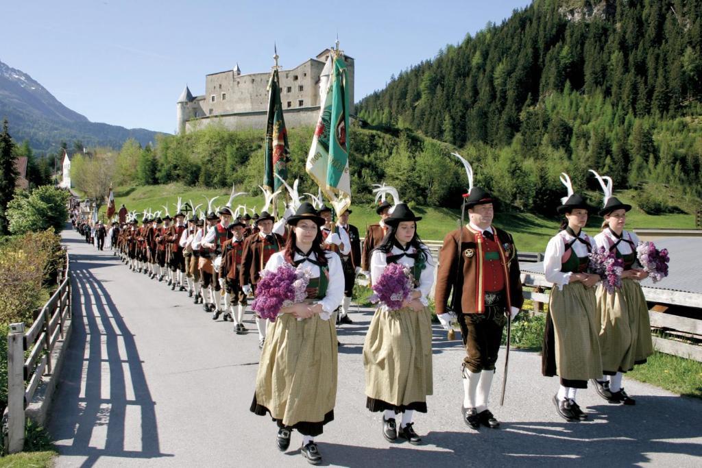 Gaesteheim Anni Winkler Hintertux Ngoại thất bức ảnh