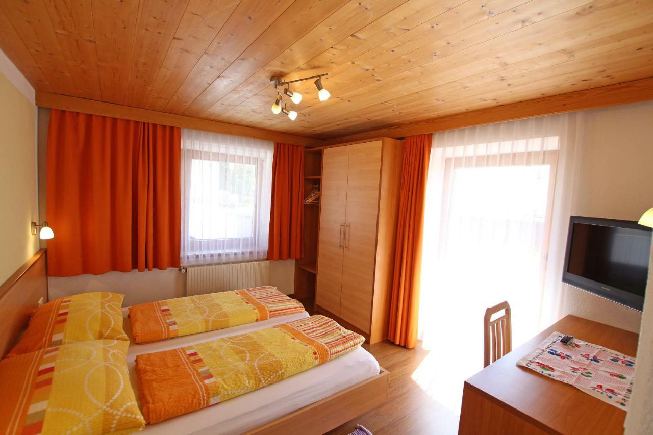 Gaesteheim Anni Winkler Hintertux Ngoại thất bức ảnh